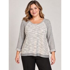 APT. 9 Gray And White Pull Over Sweater With Silver Spec Accents. Size L. New
